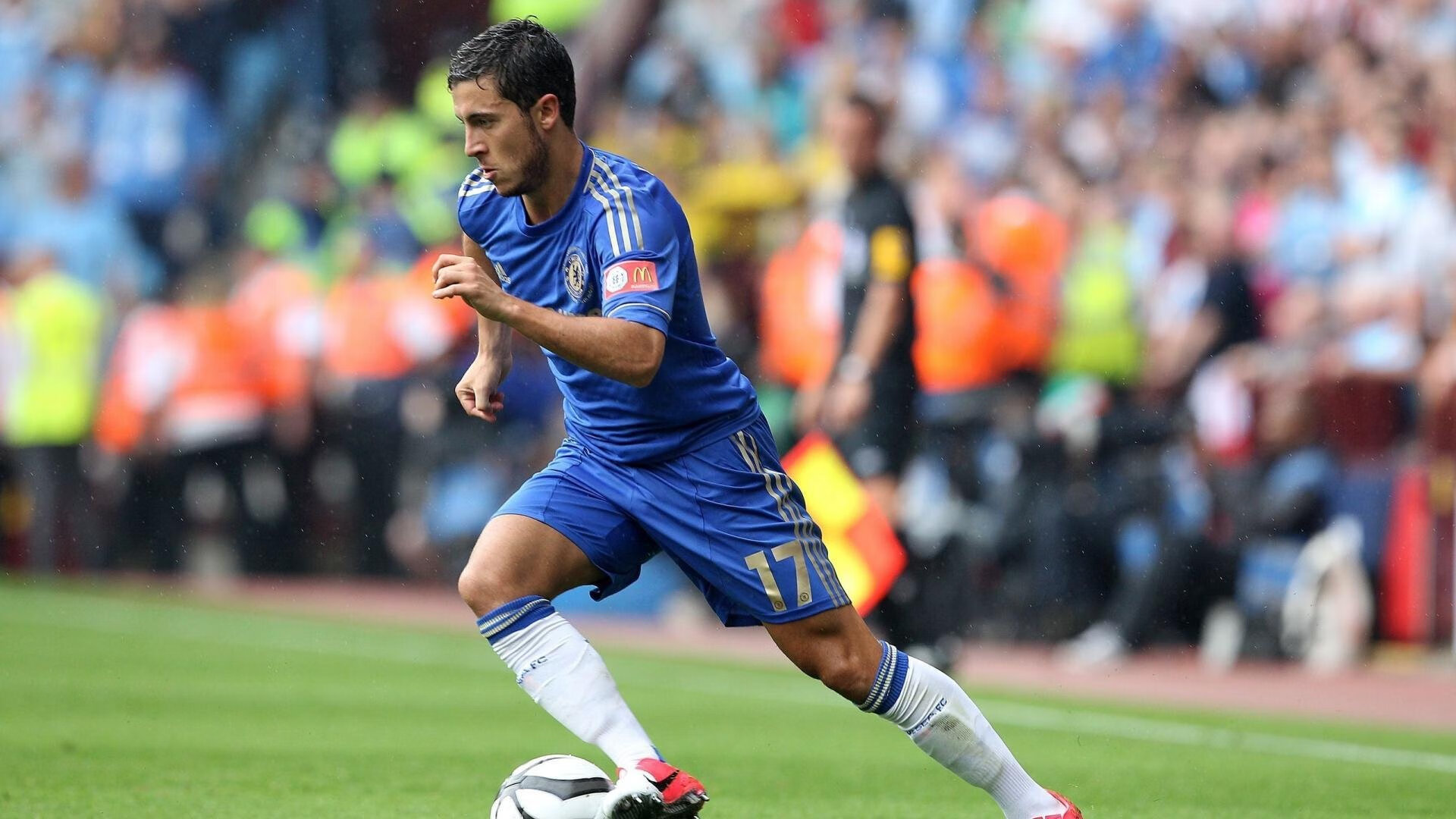 开云体育全站-卫冕冠军广州队挑战新赛季目标，2025赛季展望，新赛季广州队新加入球员的名单