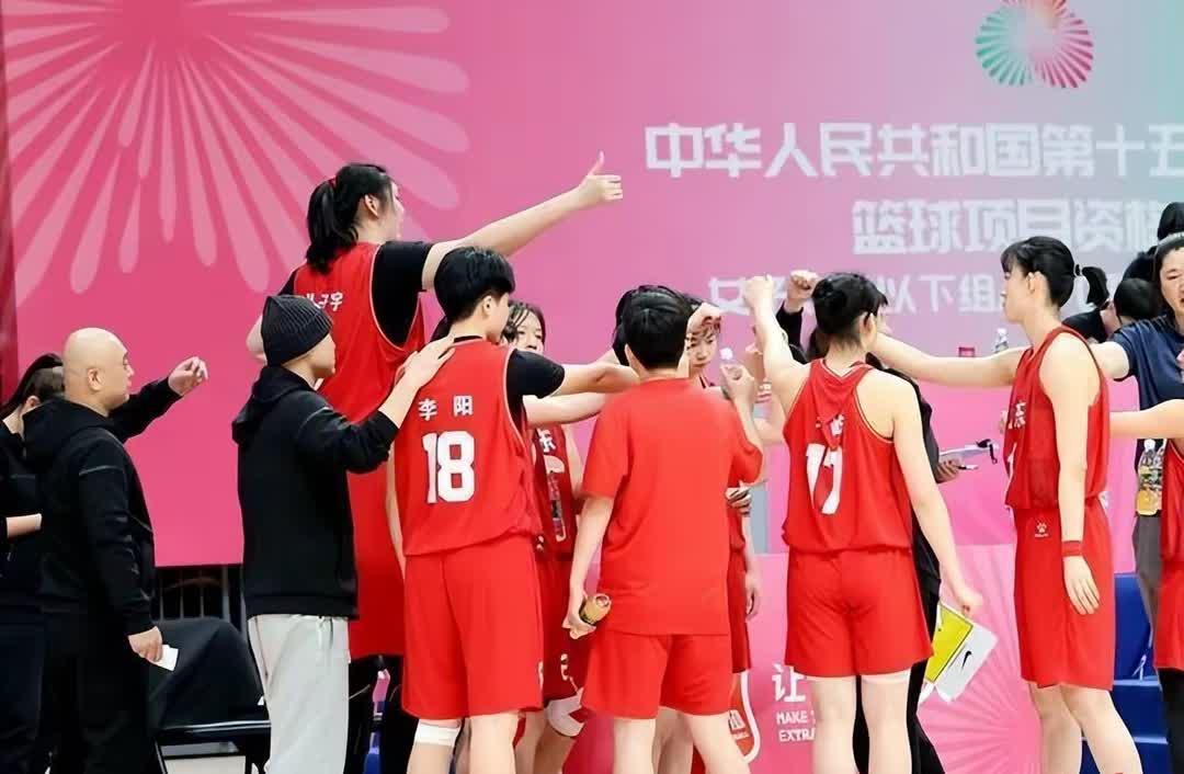 WNBA新星横空出世，女篮未来可期！的简单介绍