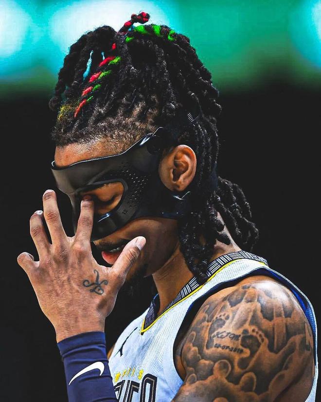 莫兰特逆天隔扣+40分,灰熊终结勇士主场不败的简单介绍 莫兰特逆天隔扣+40分,灰熊终结勇士主场不败的简单介绍