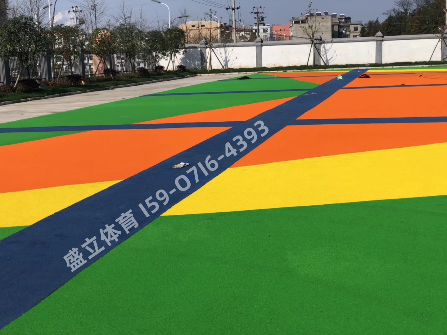 体育场馆新型材料：自修复跑道研发成功的简单介绍