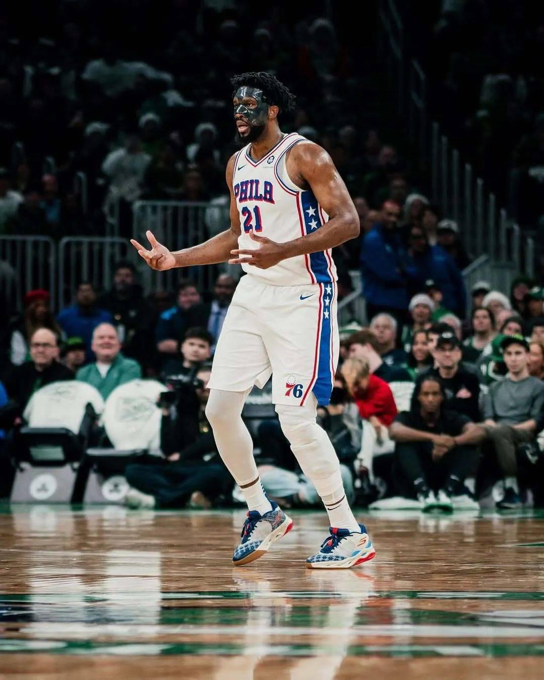 包含恩比德连续10场40+,近50年仅次于科比的词条 包含恩比德连续10场40+,近50年仅次于科比的词条